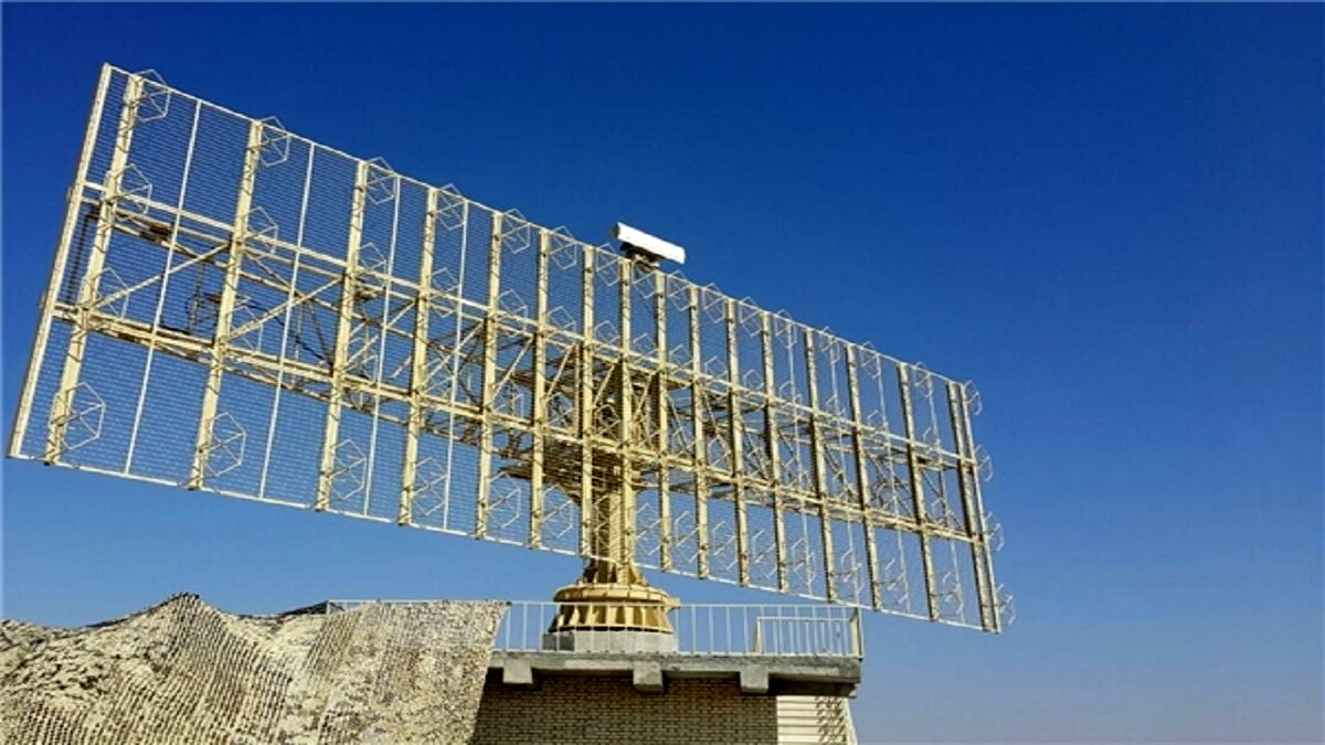رادار معراج ۱۴؛ چشم بیدار ایران برای کشف پرنده‌های پنهانکار 