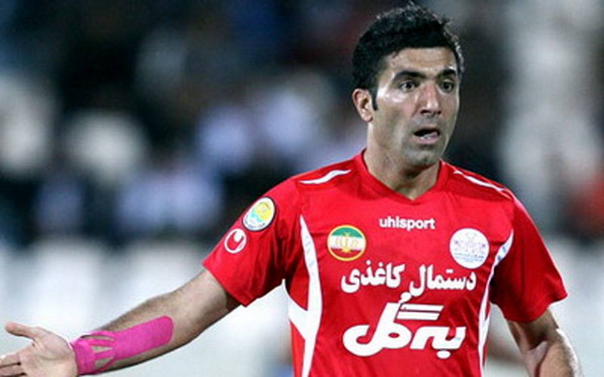 مهدی شیری با پرسپولیس تمدید کرد