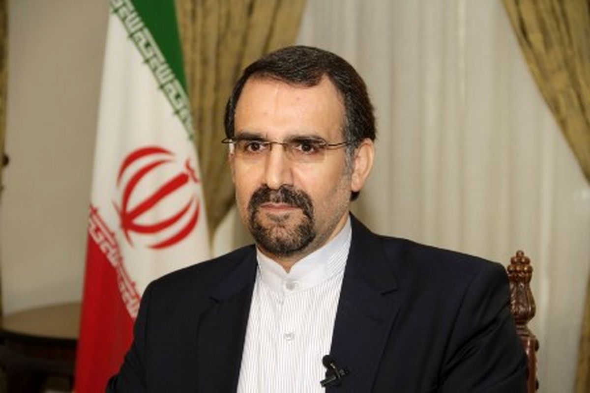 
 ایران و روسیه مصمم هستند تا تجارت دوجانبه دلار را کنار بگذارند
