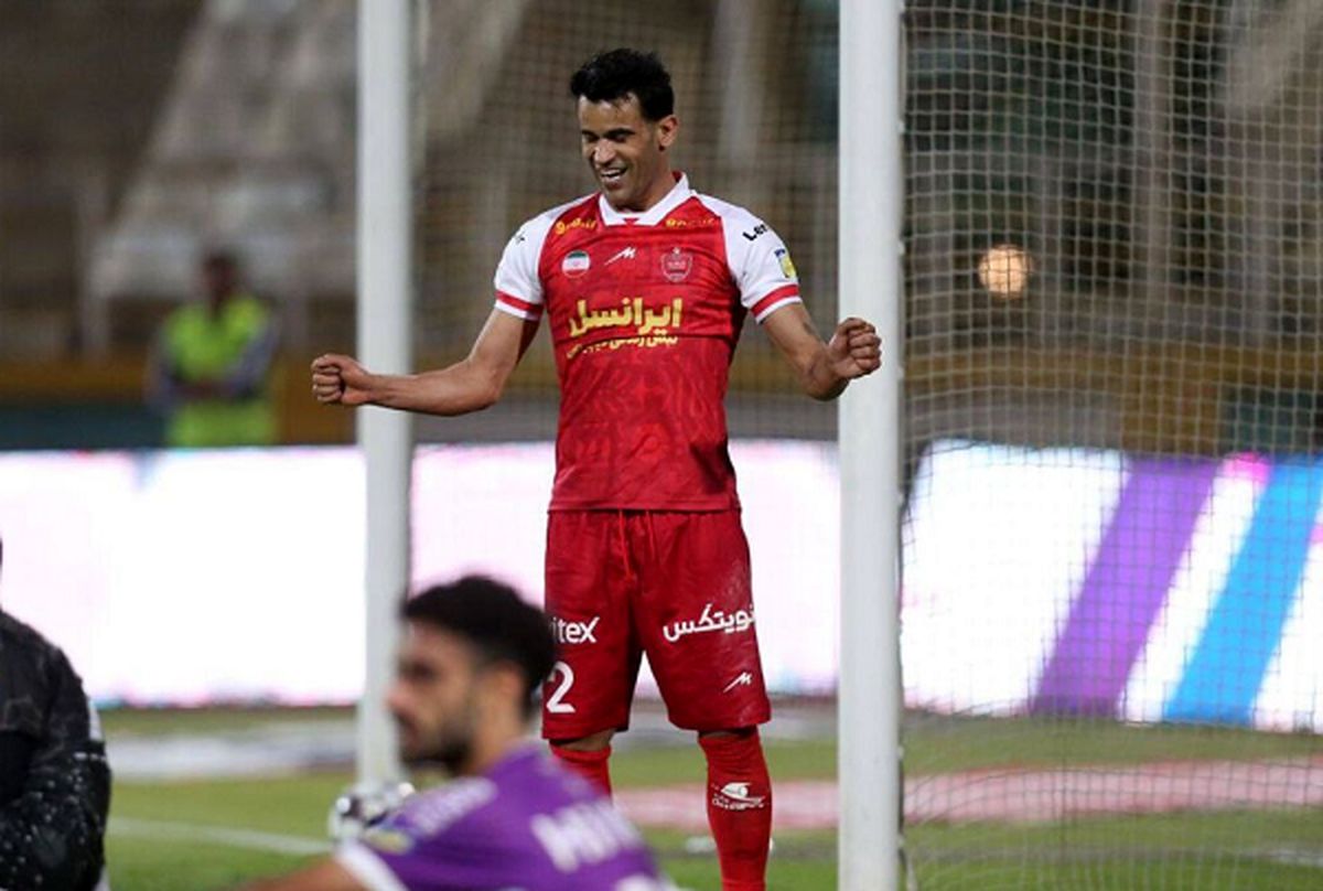 آل‌کثیر از اول فصل بود پرسپولیس صدرنشین می‌شد