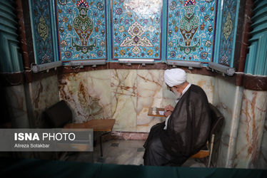 حضور شخصیت های سیاسی در مرحله دوم رای گیری چهاردهمین دوره انتخابات ریاست جمهوری/گزارش تصویری