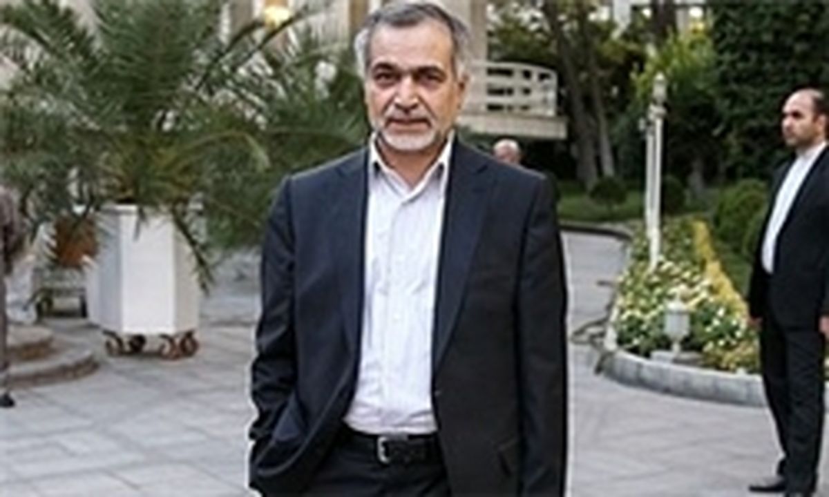فریدون راهی تهران شد