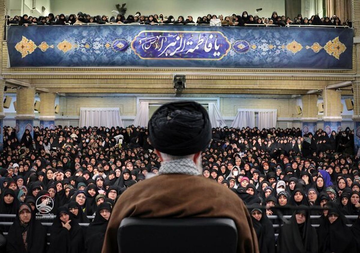 
معتقدیم در بسیاری از مسائل زنانه، خانم‌ها باید از مجتهدان زن تقلید کنند
