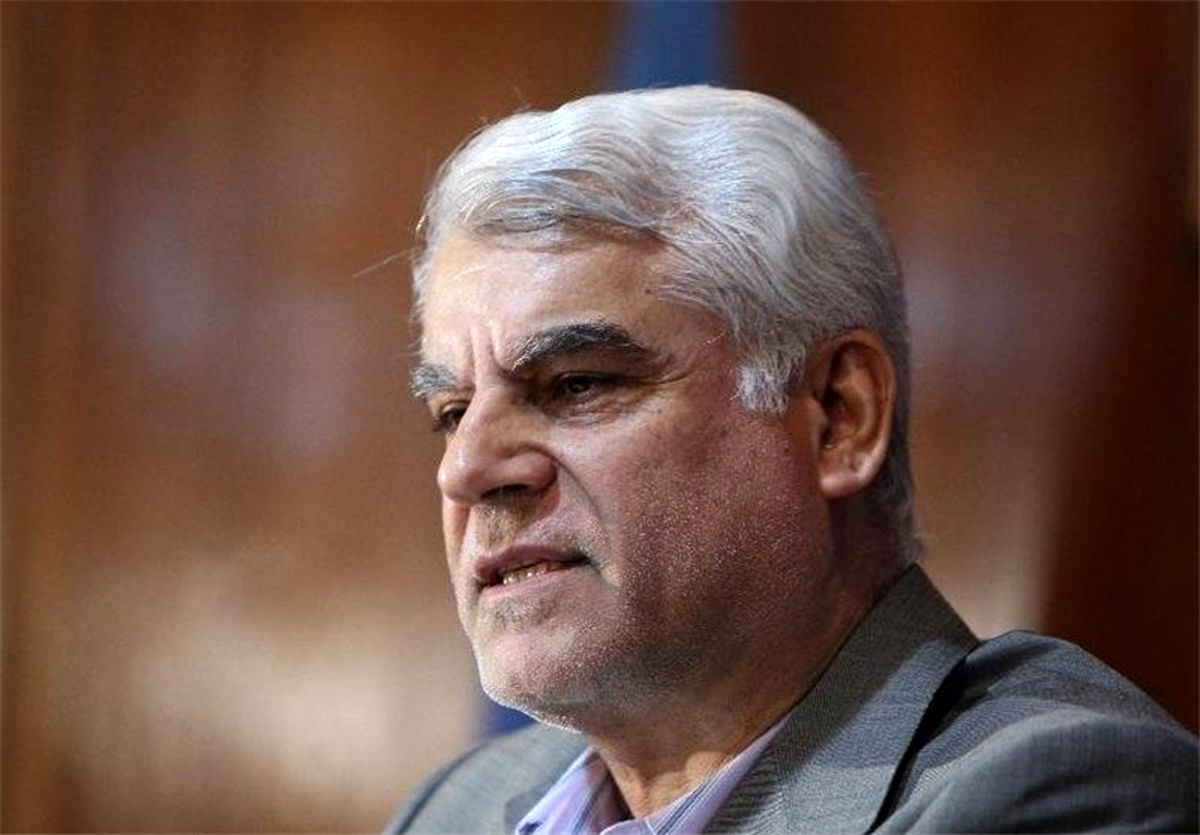 دولت از تحریم صرافی ها خودداری کند