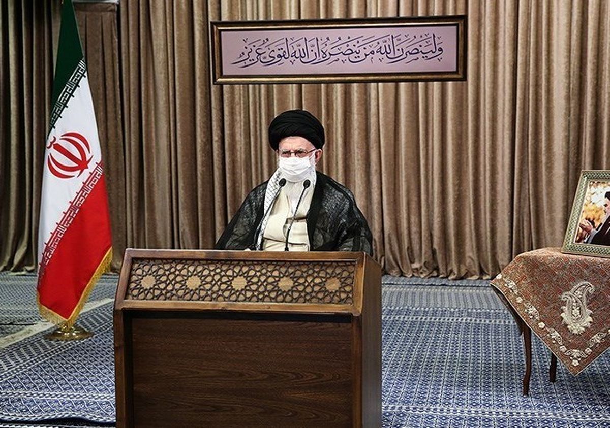 ابعاد فرماندهی بی‌نظیر امام خمینی و دفاع عقلانی، مردمی و سرمایه‌ساز ملت ایران