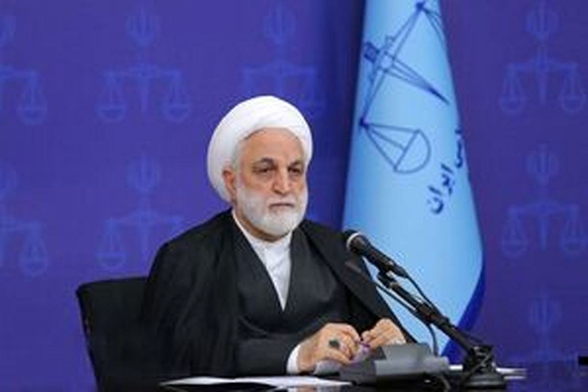 دستور محسنی اژه‌ای برای اصلاح اسناد تالاب انزلی به نفع مردم 