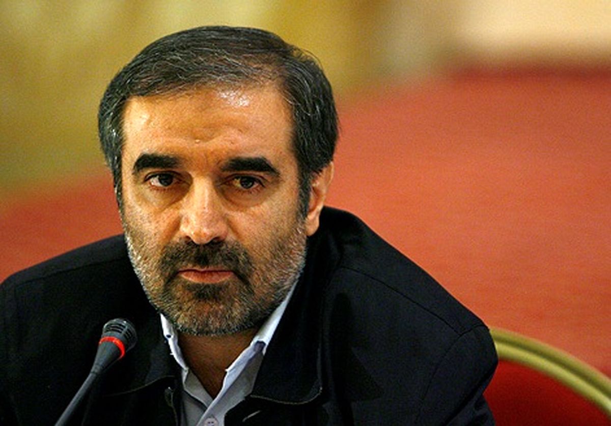 رئیس جمهور مغالطه می کند