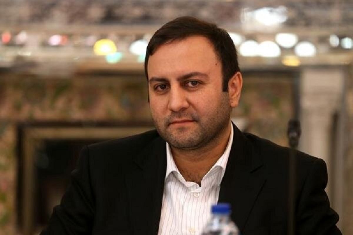 احزاب در تقویت اعتماد عمومی نقش آفرین شوند/ ایجاد ساختار منظم حزبی امنیت و پویایی سیاست داخلی کشور را تضمین می کند
