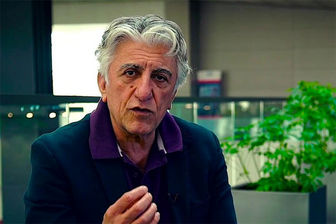 «رضا کیانیان» با «شب‌های هنر» به تلویزیون می آید