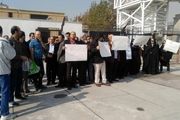 تجمع دوباره مسکن‌مهری‌ها مقابل مجلس