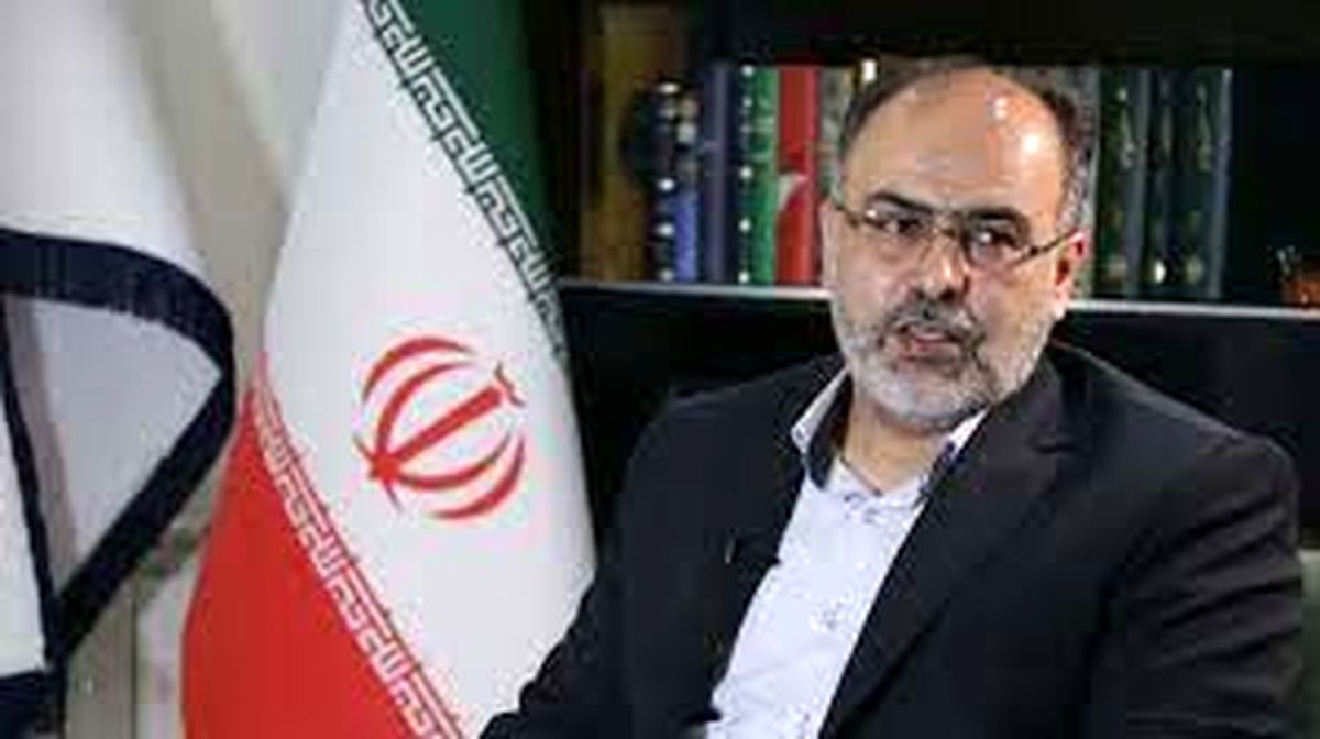 نباید اجازه دهیم گندمی که باید صرف تولید نان شود،خوراک دام شود