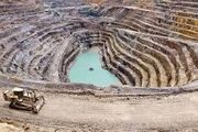 پای معادن سالخورده ایران لب گور است