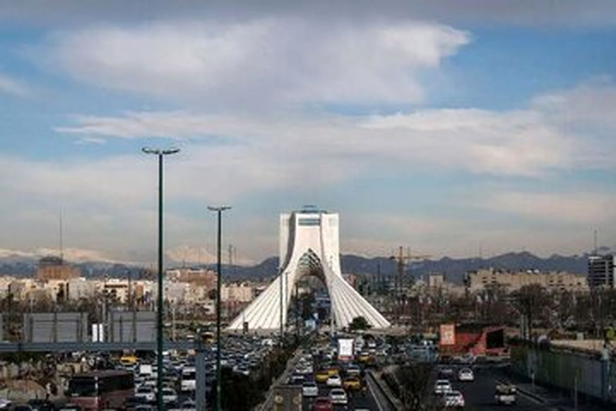  خجالت خبرنگار شبکه عربی از رفتار تهرانی‌ها را ببینید 