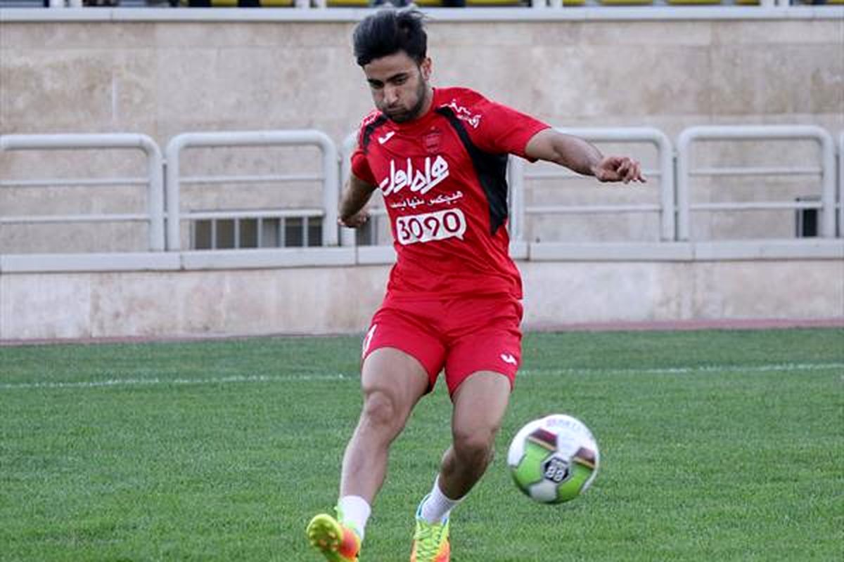 مصدومیت هافبک پرسپولیس جدی است؟