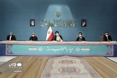 دیدار رئیس جمهور با اصحاب رسانه/گزارش تصویری
