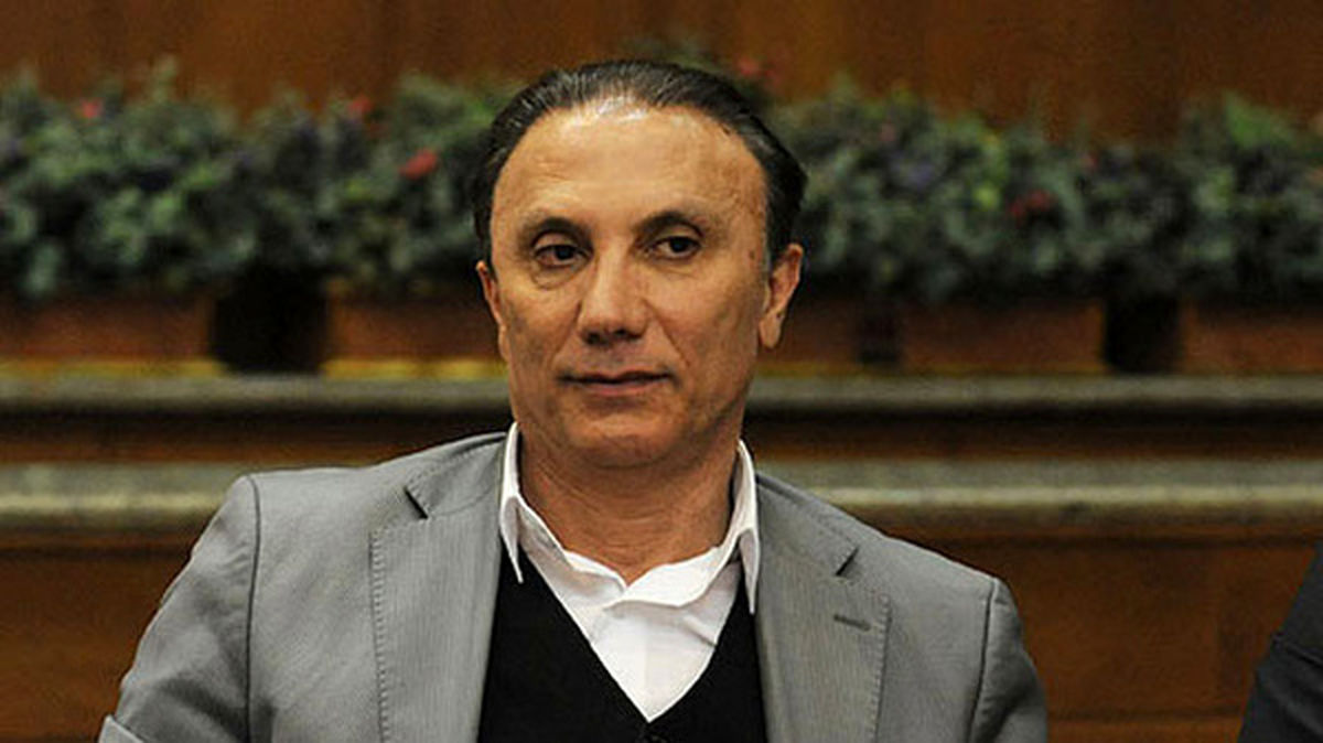 پیشکسوت پرسپولیس: هر کس پریرا را خریده‌ پاسخگو باشد