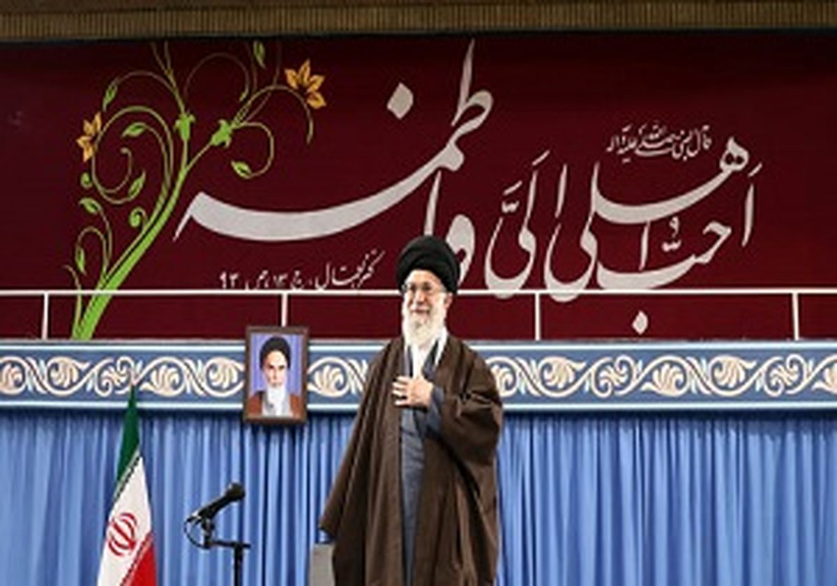 جمعی از مداحان و ذاکران اهل‌بیت با رهبر معظم انقلاب دیدار کردند