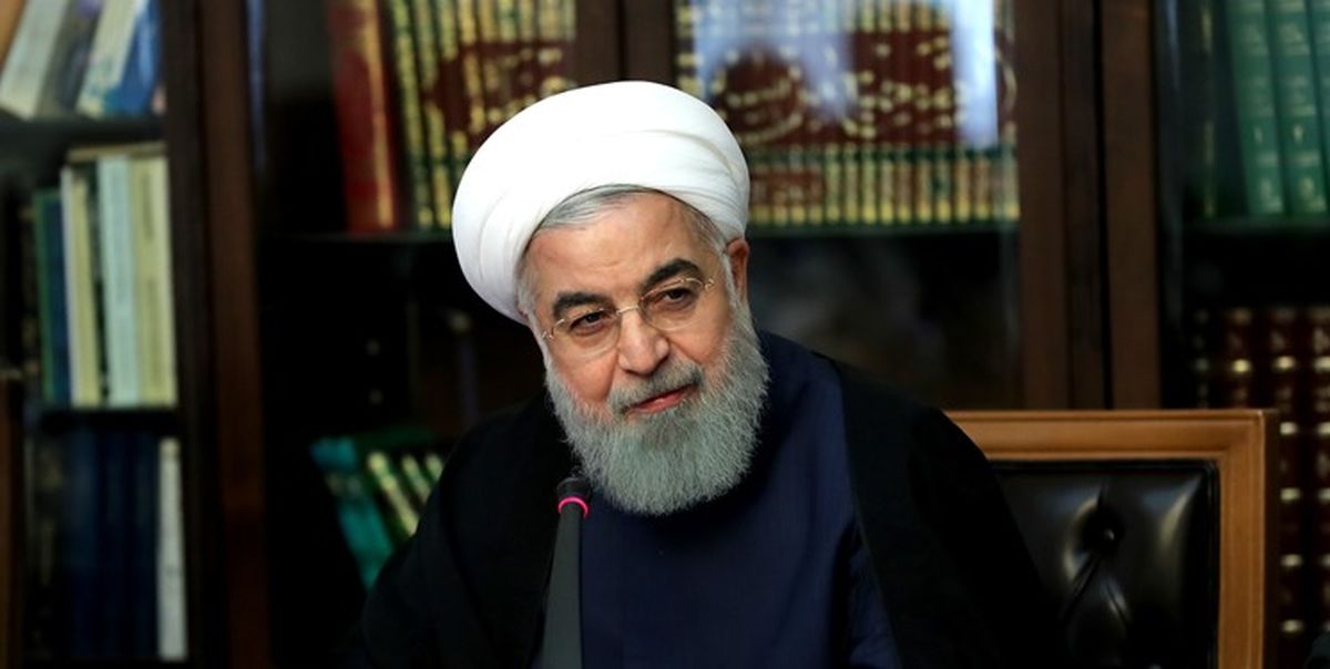 روحانی می‌خواهد به هر قیمتی دِینش را به شریعتمداری ادا کند
