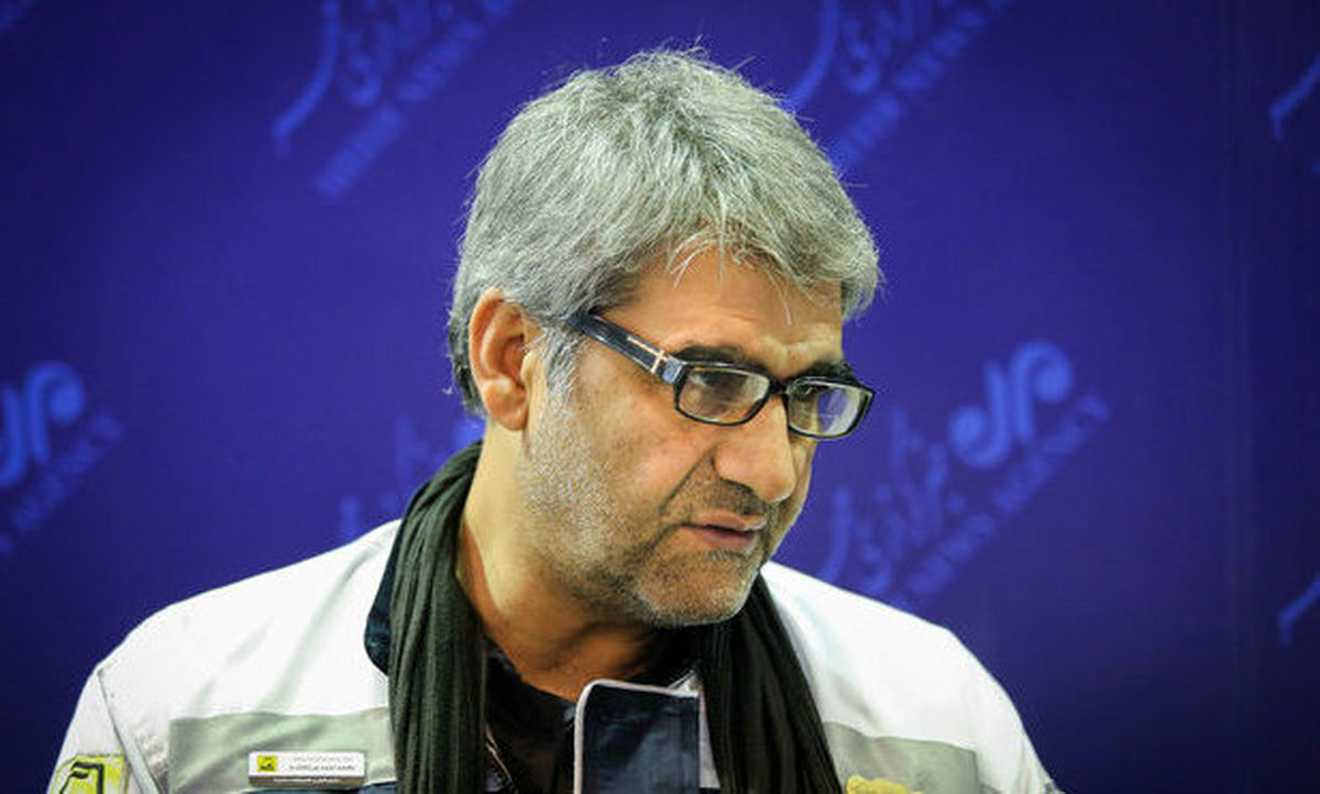 جای خالی دلارهای پسابرجام در مترو تهران/هر قطار مترو بار ۱۱۲۵ خودروی شخصی را به دوش می‌کشد