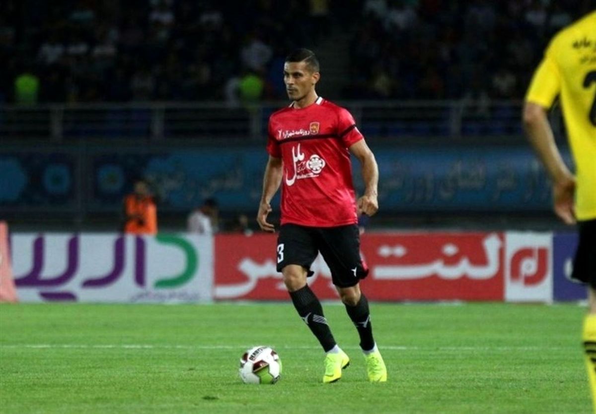 مشکل عجیب بر سر عقد قرارداد نعمتی با پرسپولیس