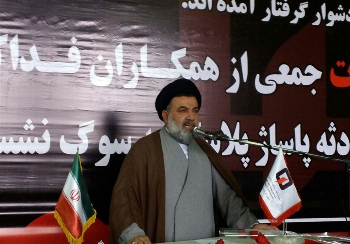 آتش‌نشانان در حادثه پلاسکو با ایثارگری به حیات مردم عزت بخشیدند 