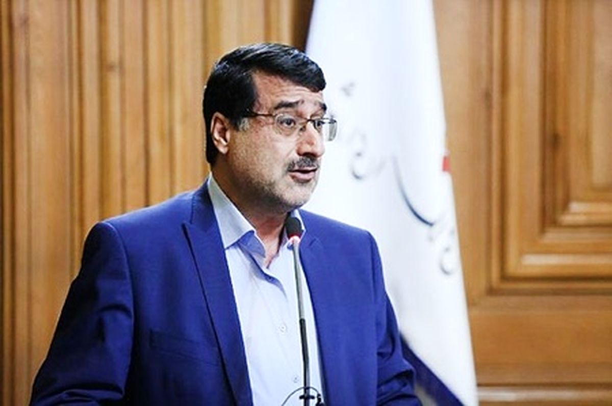 توضیحات حسینی مکارم درباره بازنشستگی خود