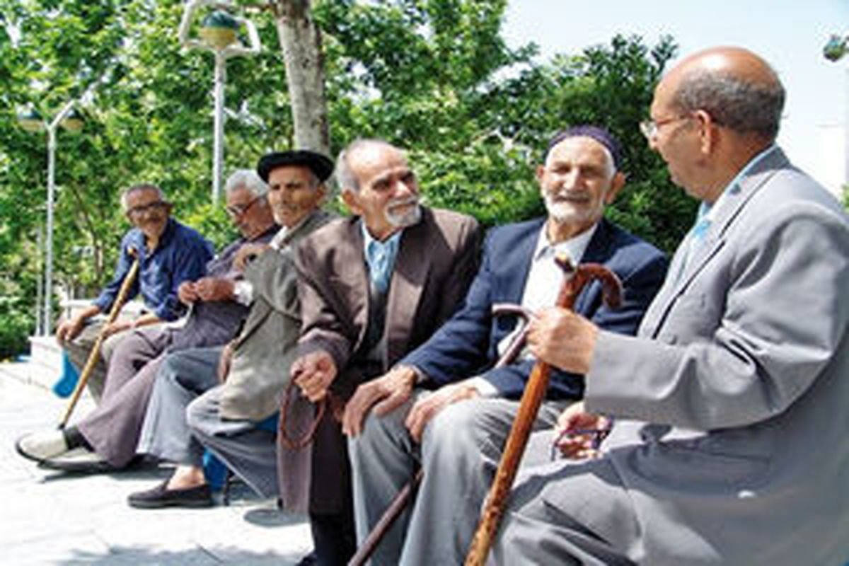 آغاز پرداخت وام کم‌بهره و بدون ضامن به مستمری‌بگیران