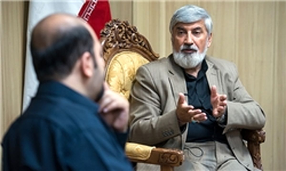 دولت می‌خواهد توجه مردم را از مساله اقتصاد به مساله فرهنگ تغییر دهد