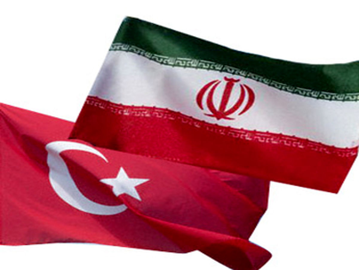 توقیف۴کامیون ایرانی مشکوک به حمل اسلحه!
