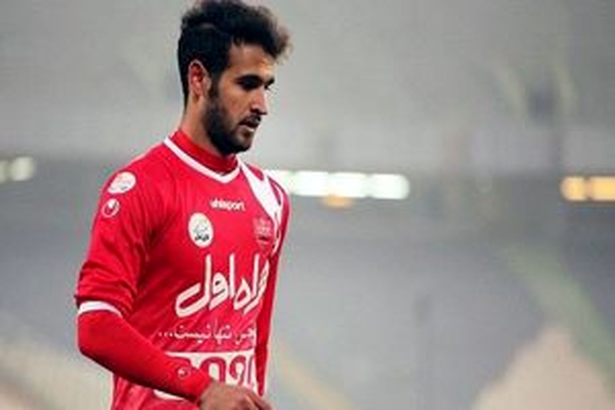 شرط بازی کردن نوراللهی در پرسپولیس