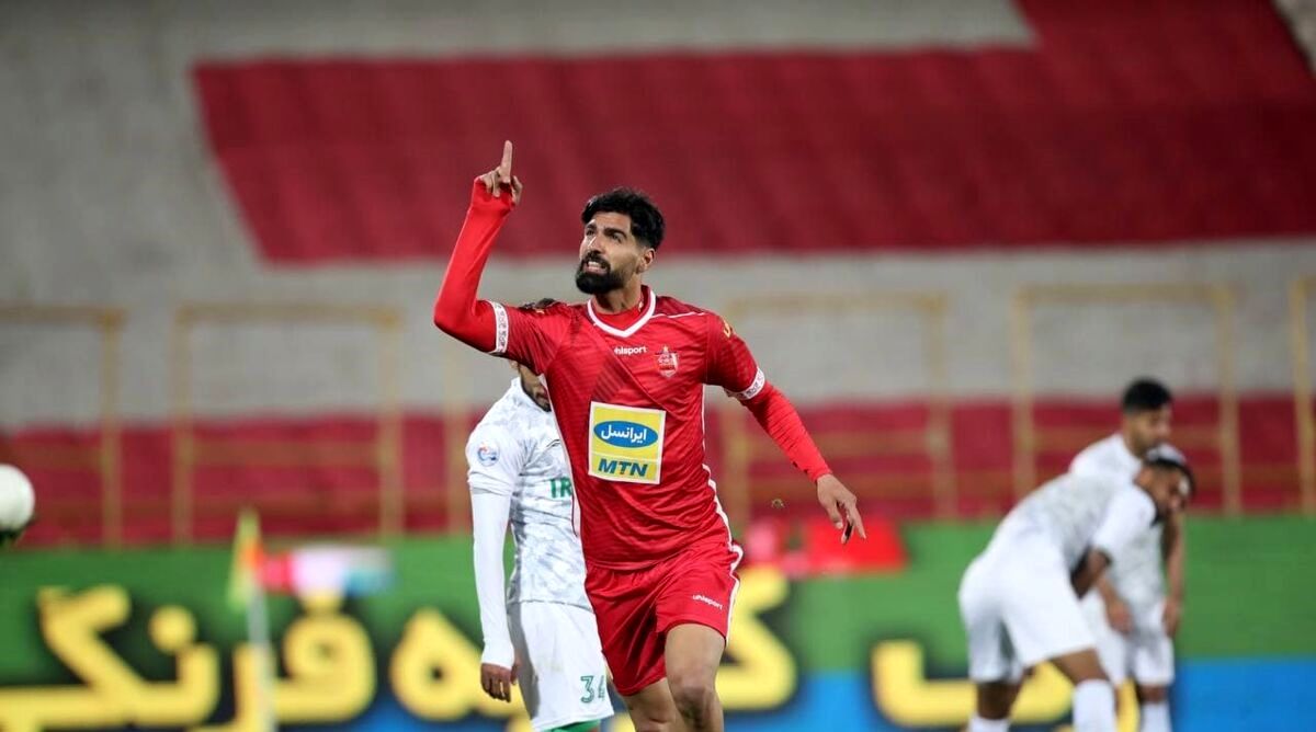 رضا اسدی در پرسپولیس ماندنی شد؟
