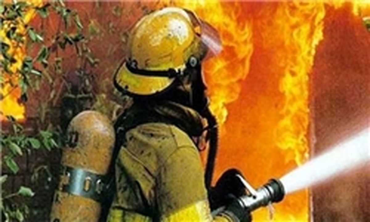 آخرین وضعیت آتش سوزی در خیابان 17 شهریور 