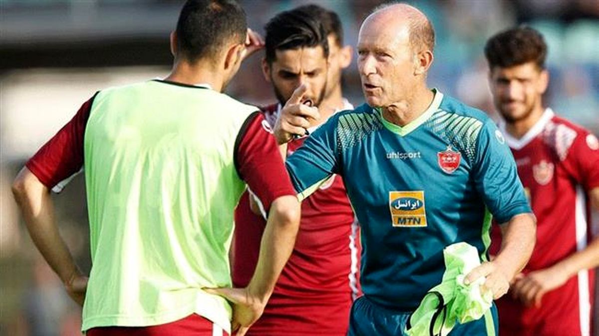قلم قرمز کالدرون روی نام 2 مدافع پرسپولیس