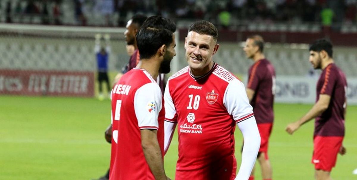 پنجره نقل و انتقالات پرسپولیس در یک قدمی بسته شدن