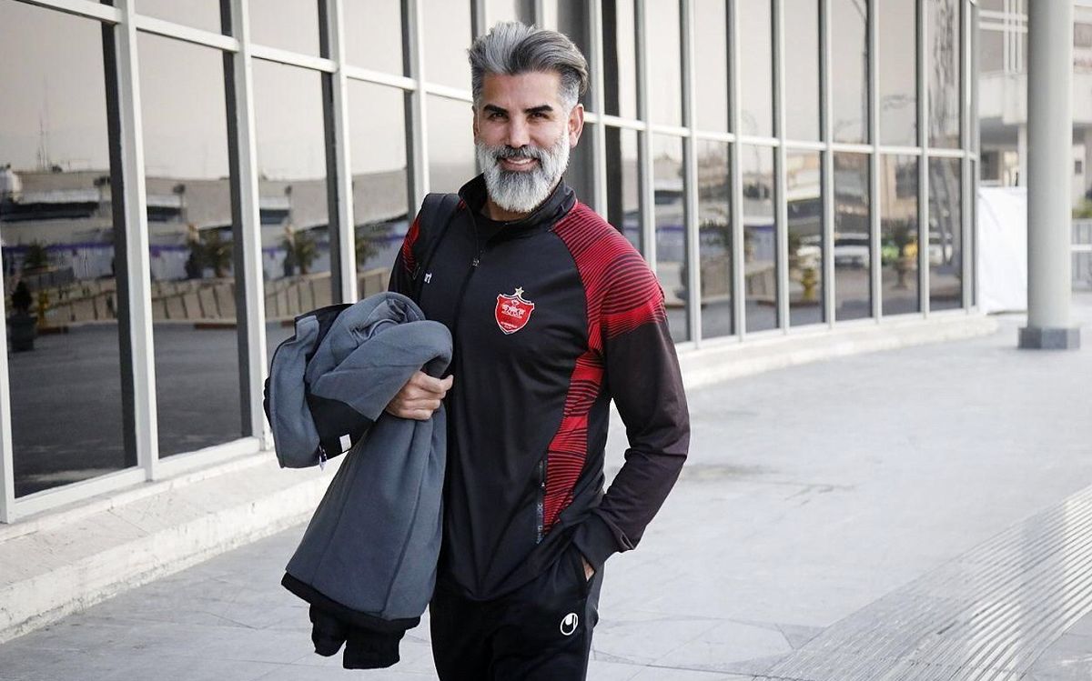 خودشان را می‌کُشند که مبادا پرسپولیس قهرمان شود