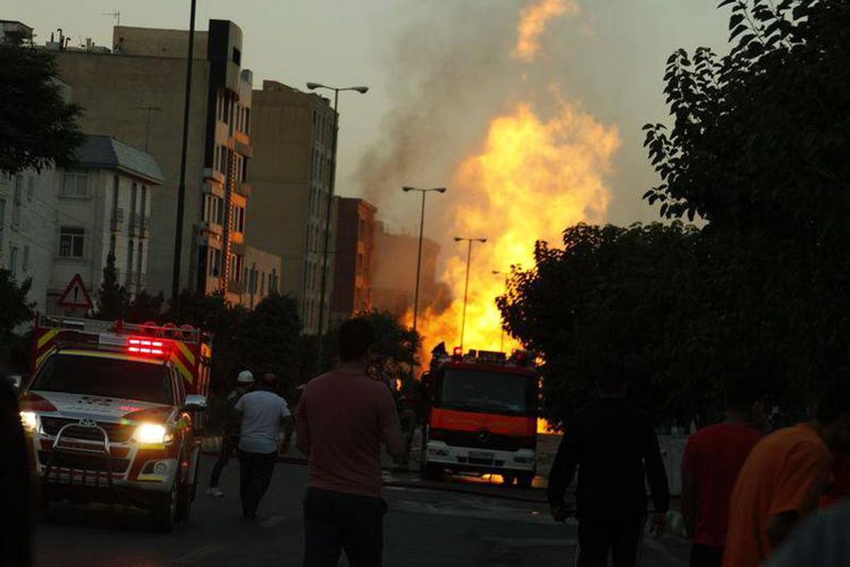 وقوع حادثه ای دیگر در محل انفجار شهران+تصاویر