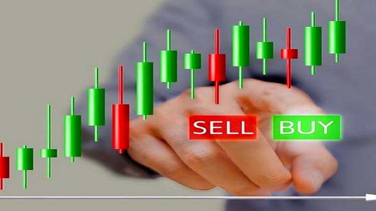 صف‌های خرید و فروش سهام در ۲۳ بهمن
