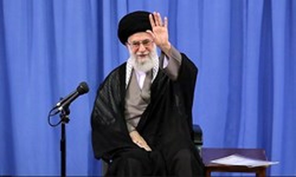 دیدار فرماندهان قرارگاه خاتم‌الانبیاء(ص) با رهبر انقلاب