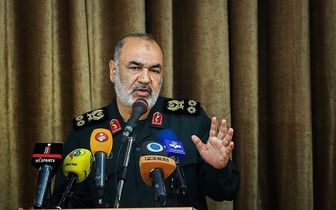 سلامی: آمریکایی‌ها کمبود واکسن داشته باشند، حاضریم به آنها کمک کنیم