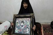 
روایت دیدار با مادری که با خاطره پنج شهید و یک فرزند مفقودش زندگی می کند