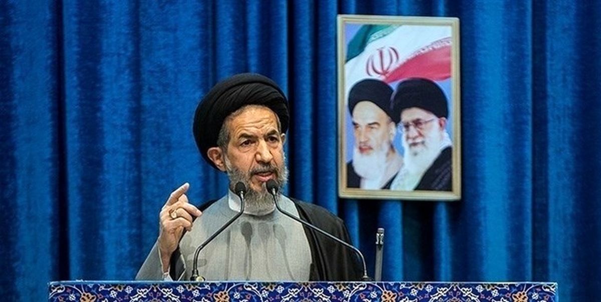 خطیب نمازجمعه تهران: نقش نیروی هوایی در اقتدار کشور بی‌بدیل است
