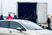 قاچاق انسان در یونان: بازداشت ۴۱ مهاجر غیرقانونی در یک کامیون 