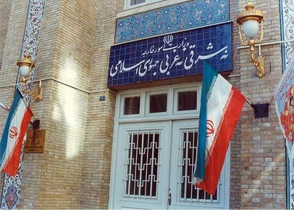 واکنش افخم به سخنان وزیر امور خارجه انگلیس