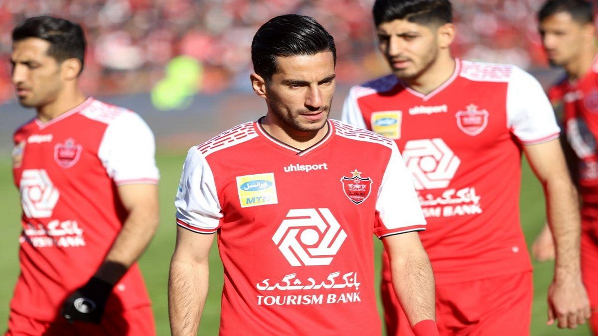 تمجیدمدافع سابق پرسپولیس از کریم باقری