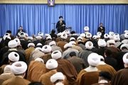 رهبر انقلاب: حادثه بی‌نظیر ۹ دی از نمونه‌های قدرت نظام است