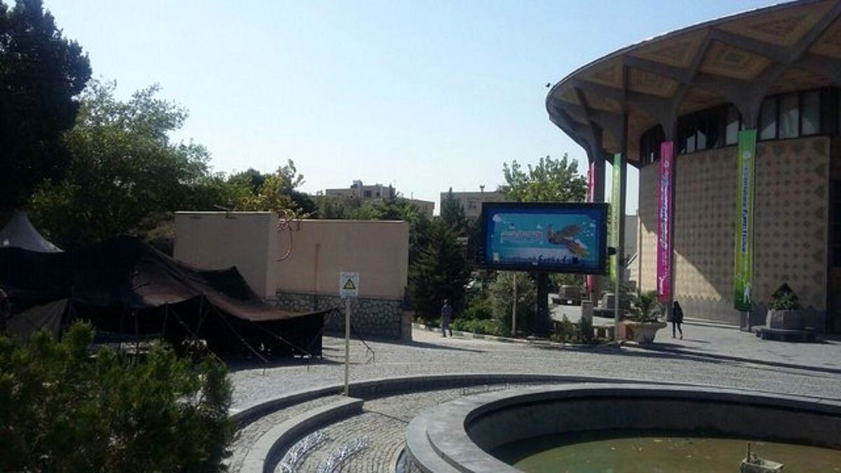 سالن های تئاتر به طور رسمی بازگشایی می شود