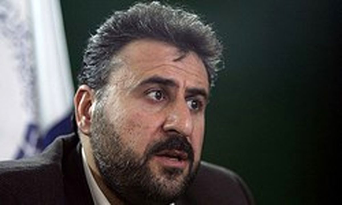  جلوگیری از رانت تولید خودروسازی‌ها مهم تر از طرح تعطیلی مدارس