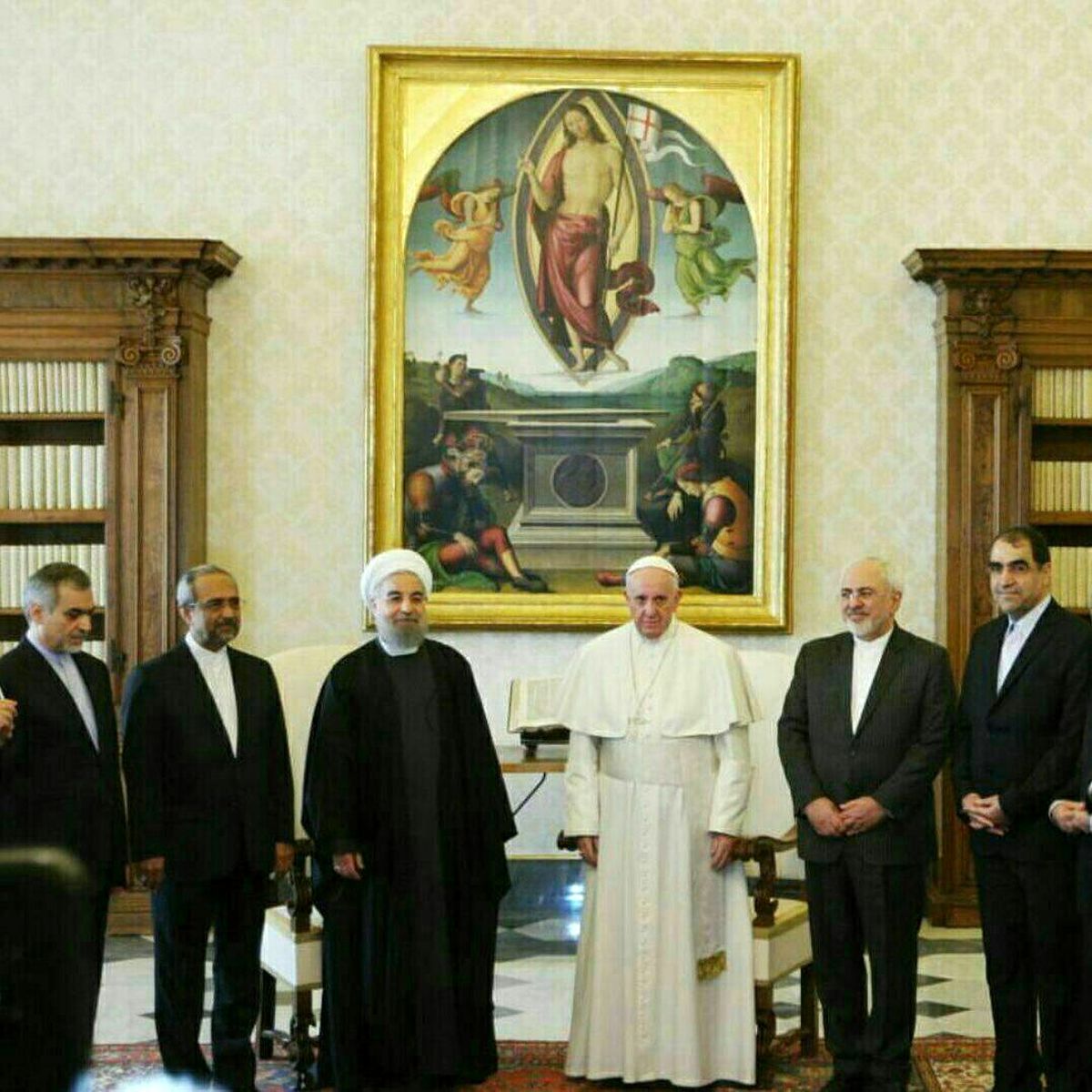 روحانی به چیزی بیش از دعای پاپ نیاز دارد! 