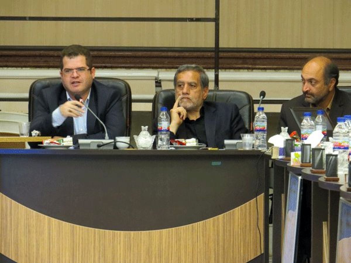  شش تفاهم نامه در سفر رئیس جمهور امضا شد