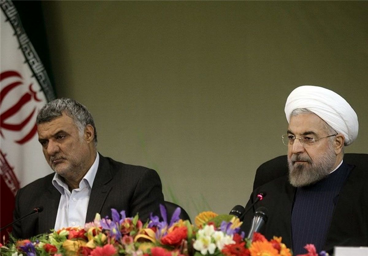روحانی: حاضر نیستیم به اسم مذاکره کنار میز تسلیم بنشینیم